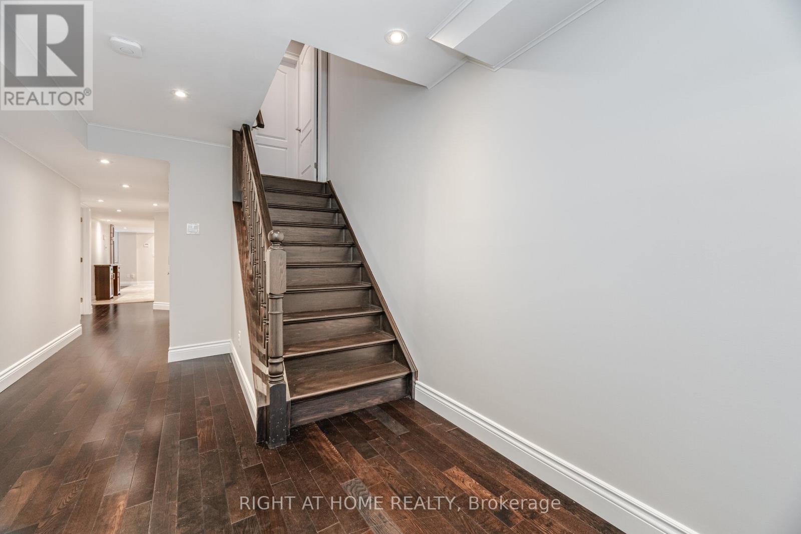 246 Aspenwood Drive, Newmarket, Ontario  L3X 3K7 - Photo 34 - N12941650