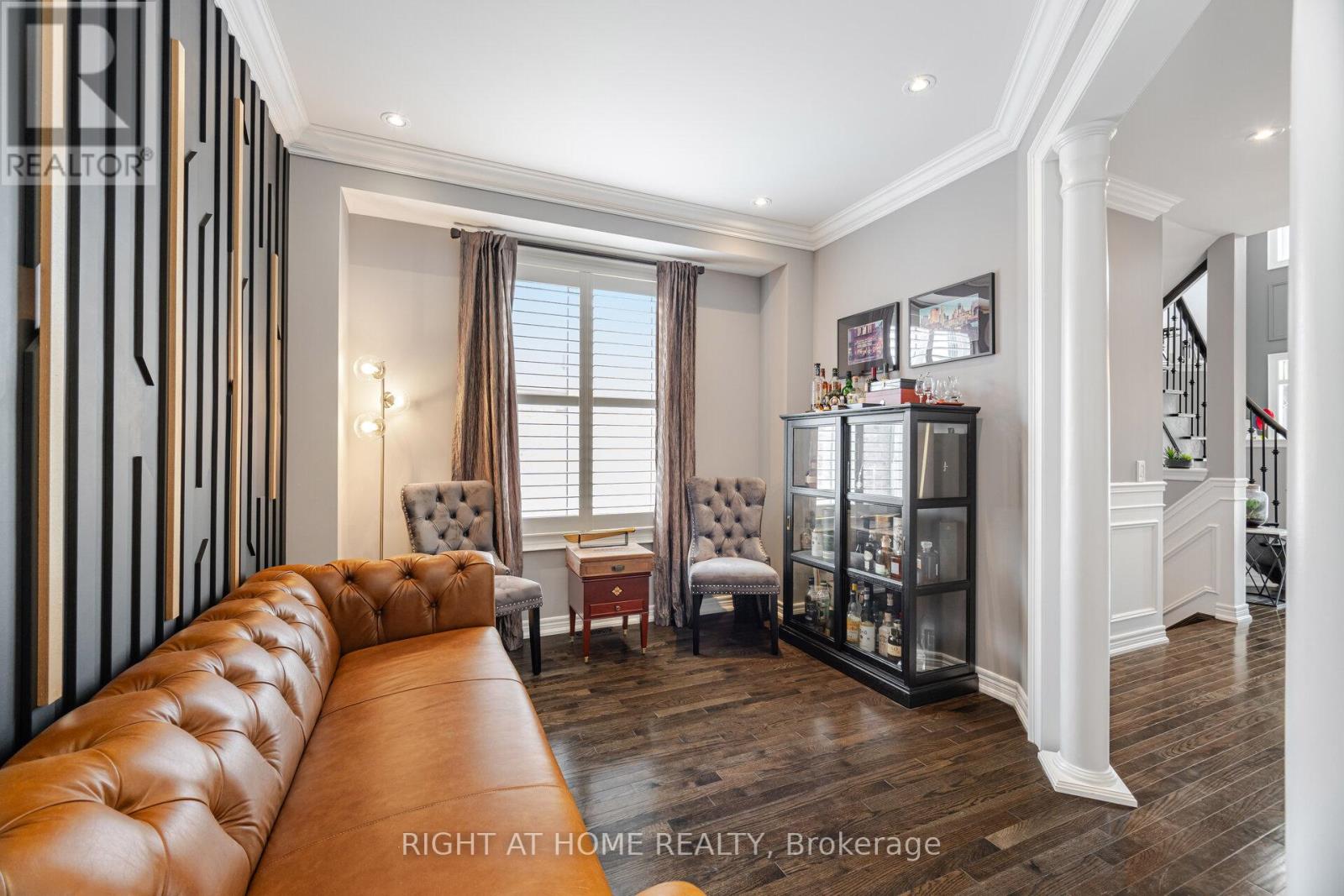 246 Aspenwood Drive, Newmarket, Ontario  L3X 3K7 - Photo 6 - N12941650