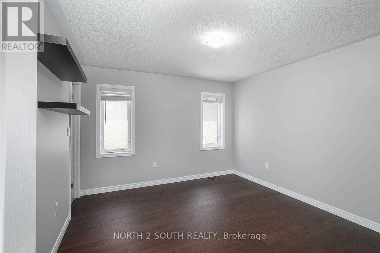 80 Robb Thompson Road, East Gwillimbury (Mt Albert), Ontario  L0G 1M0 - Photo 17 - N12941662