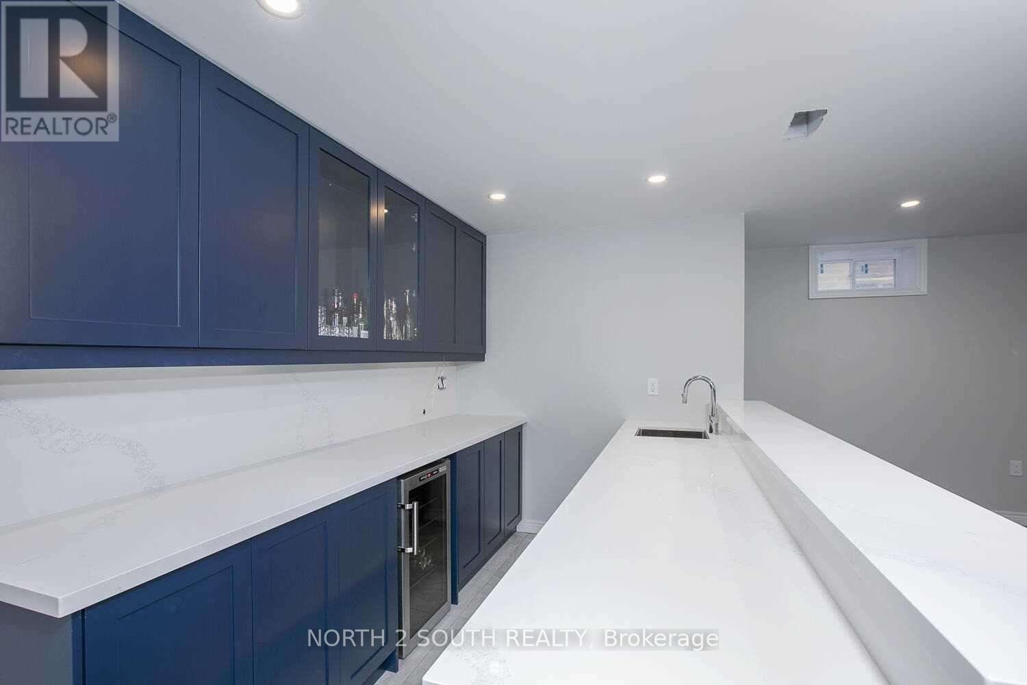 80 Robb Thompson Road, East Gwillimbury (Mt Albert), Ontario  L0G 1M0 - Photo 25 - N12941662