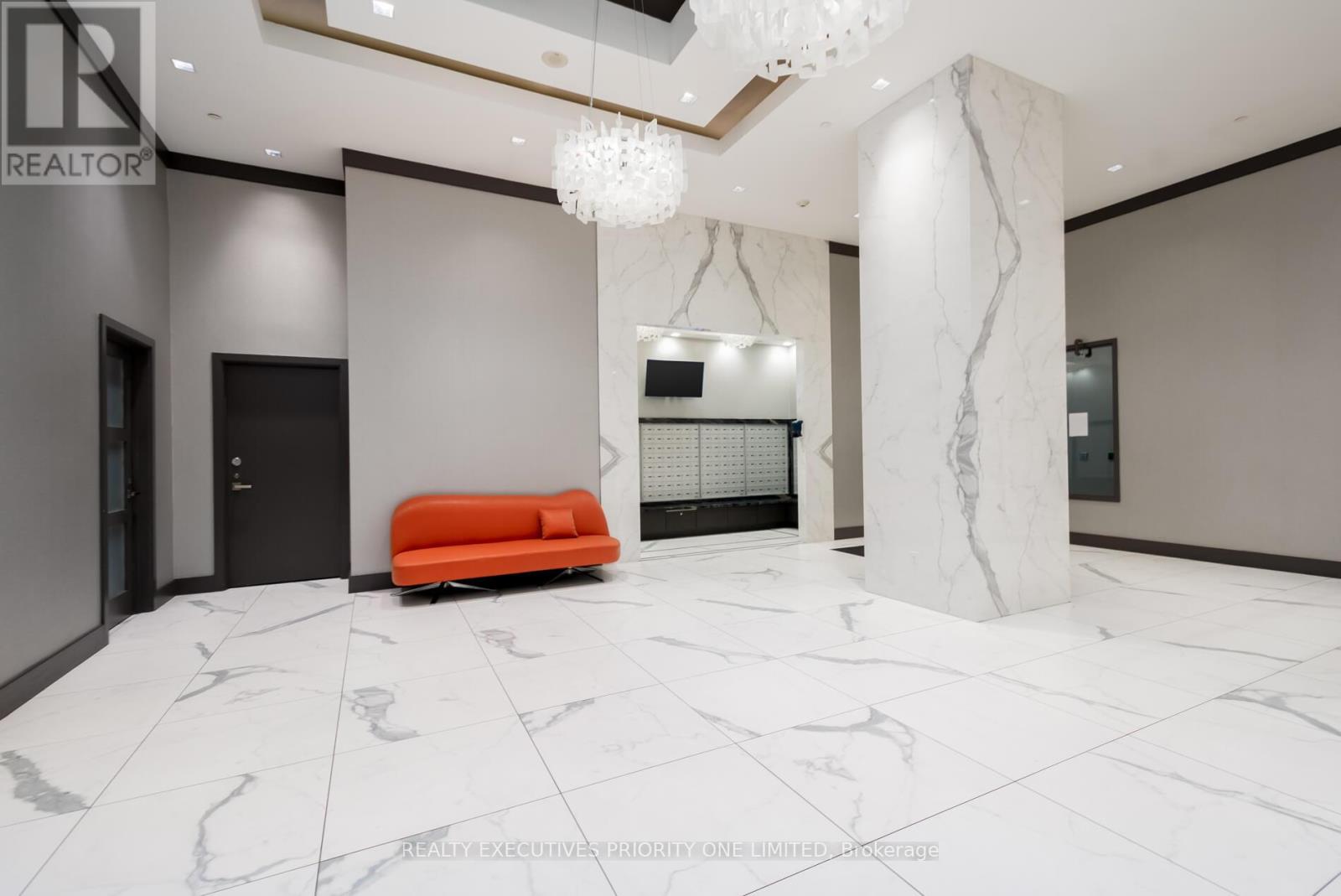 2512 - 3700 Highway 7 Road, Vaughan, Ontario  L4L 0G8 - Photo 3 - N12941704