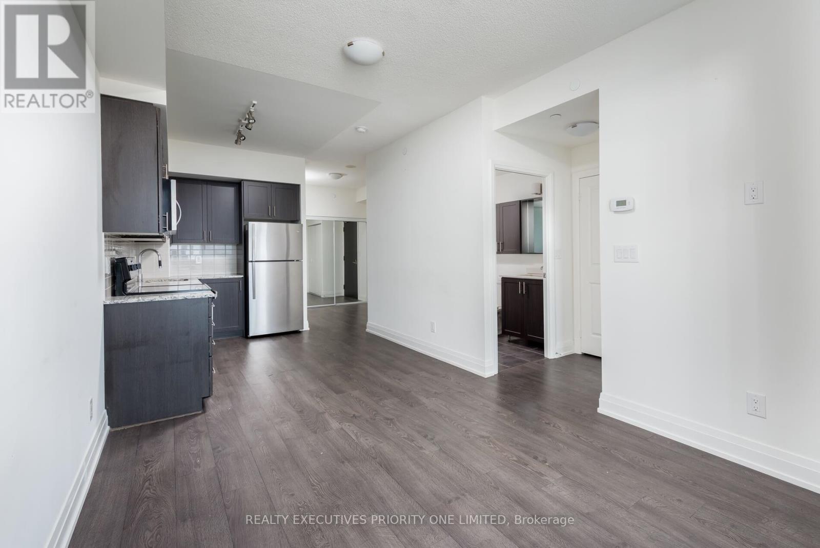 2512 - 3700 Highway 7 Road, Vaughan, Ontario  L4L 0G8 - Photo 5 - N12941704