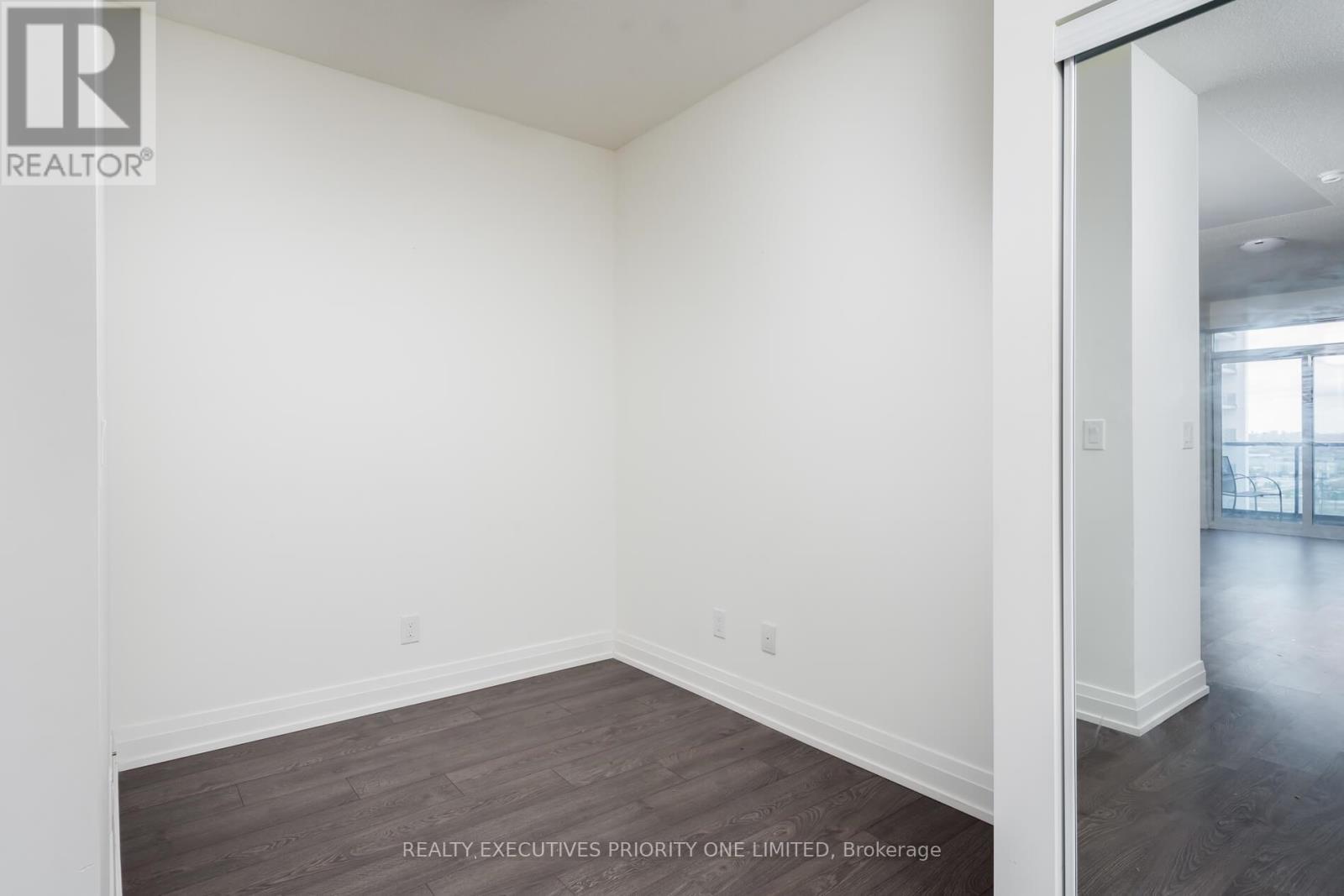 2512 - 3700 Highway 7 Road, Vaughan, Ontario  L4L 0G8 - Photo 9 - N12941704