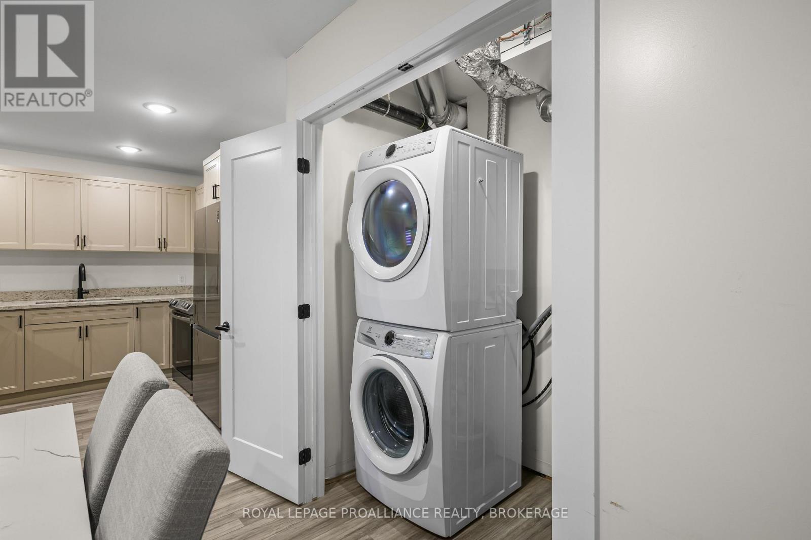 105 - 809 Development Drive, Kingston, Ontario K7M 0J4 - Photo 12 - X12940496