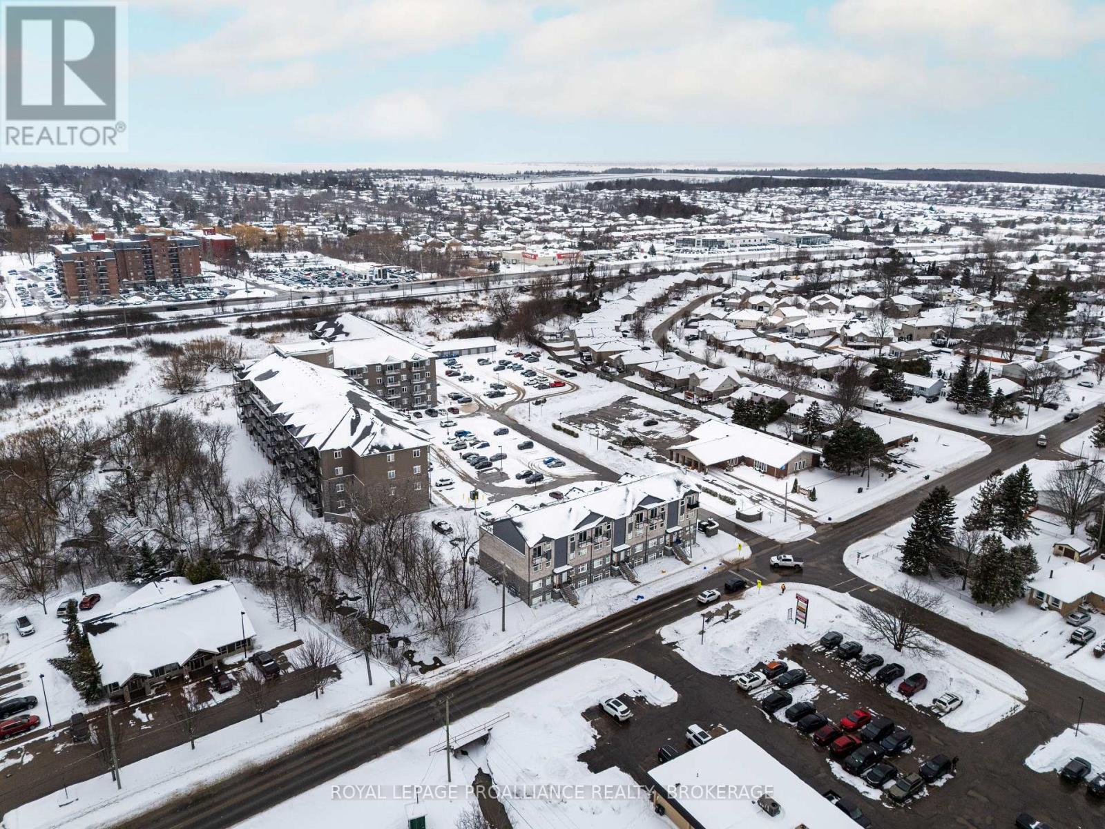 105 - 809 Development Drive, Kingston, Ontario K7M 0J4 - Photo 27 - X12940496