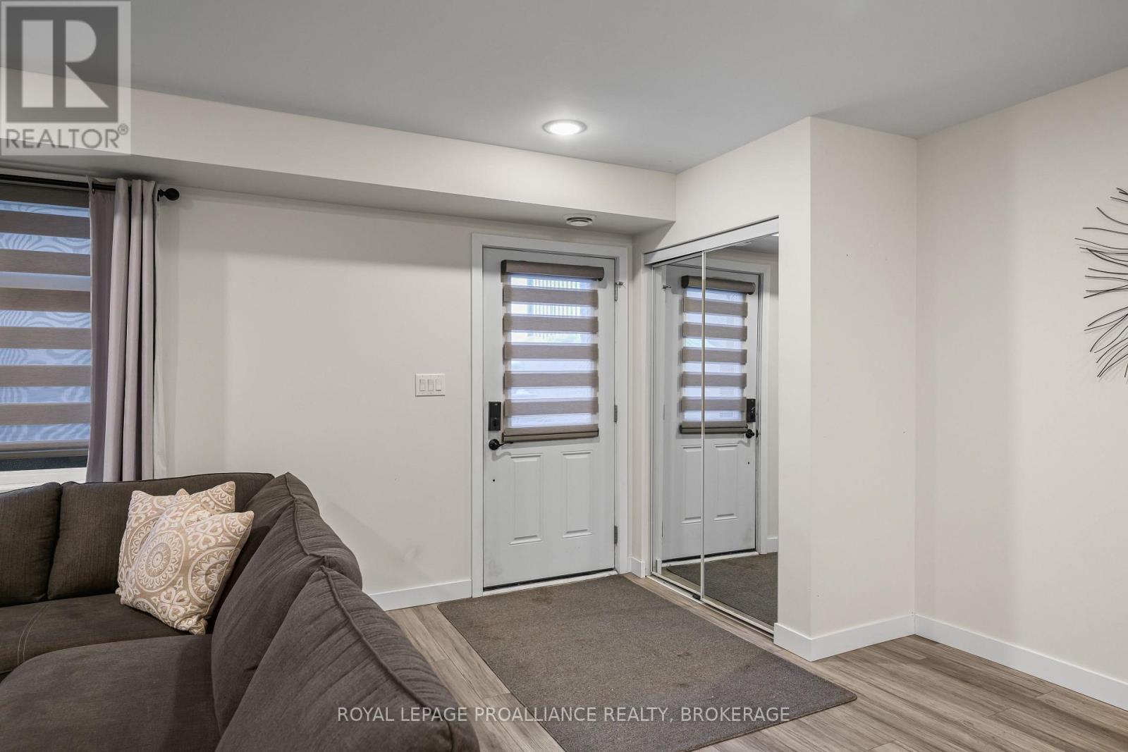 105 - 809 Development Drive, Kingston, Ontario K7M 0J4 - Photo 5 - X12940496