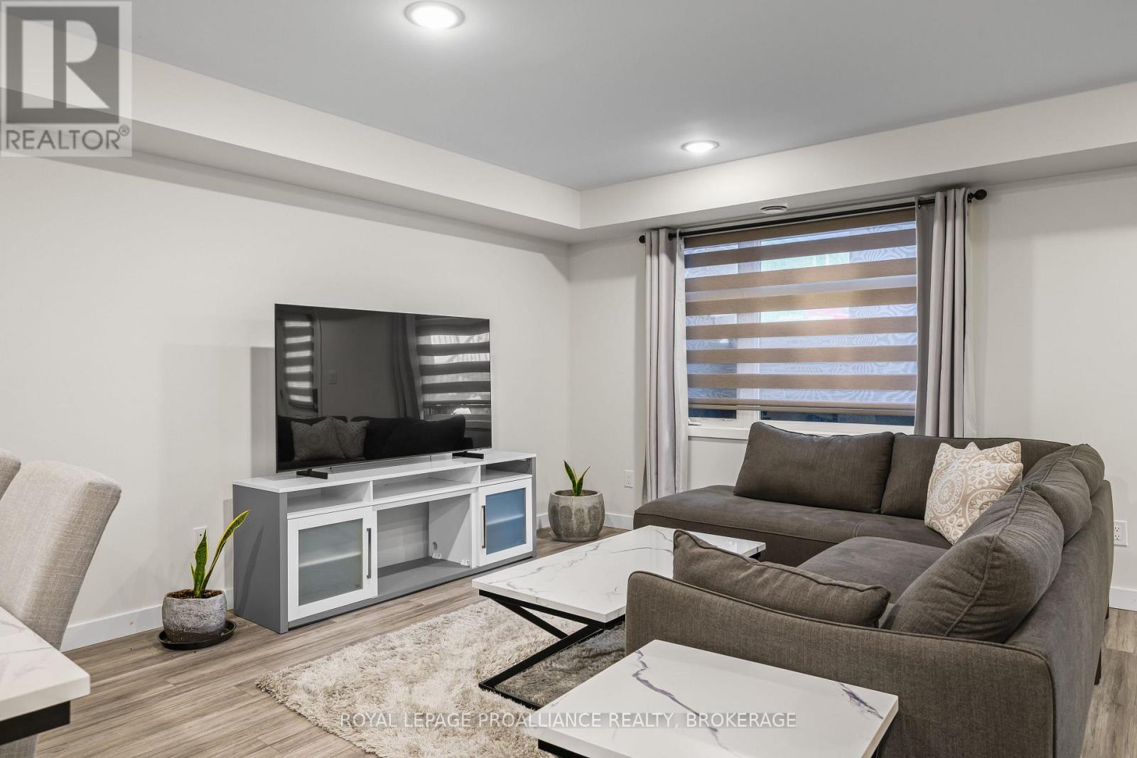 105 - 809 Development Drive, Kingston, Ontario K7M 0J4 - Photo 9 - X12940496