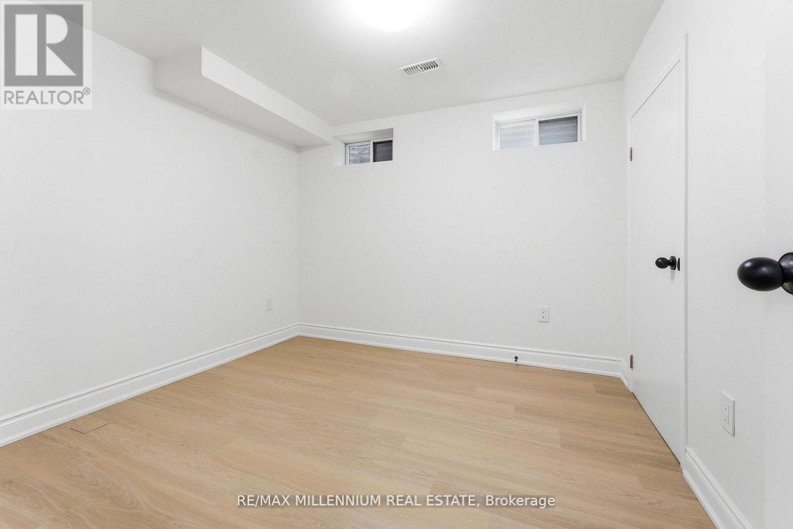 30 Allendale Road, Brampton, Ontario  L6W 2Y8 - Photo 42 - W12941554