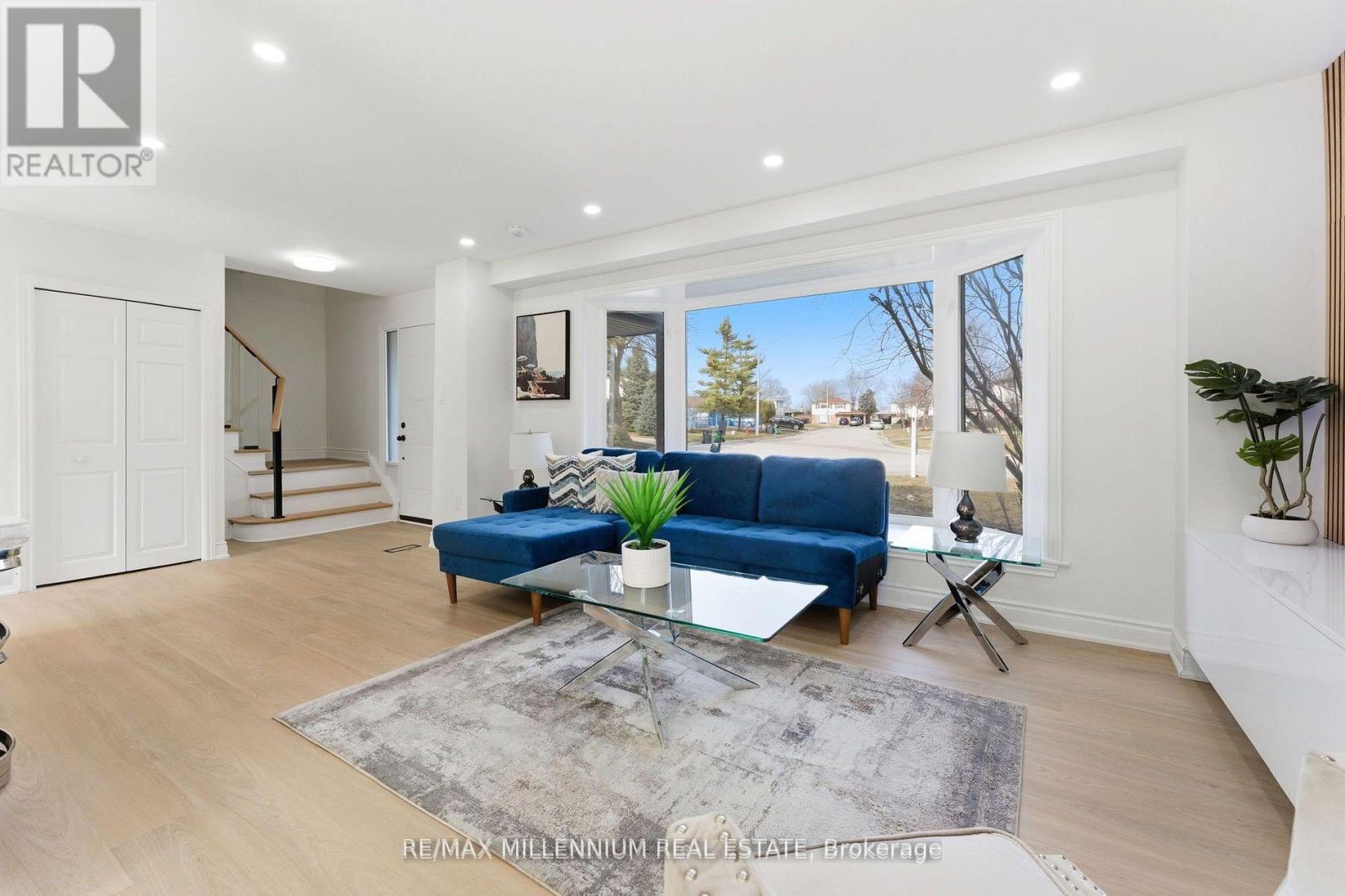 30 Allendale Road, Brampton, Ontario  L6W 2Y8 - Photo 7 - W12941554