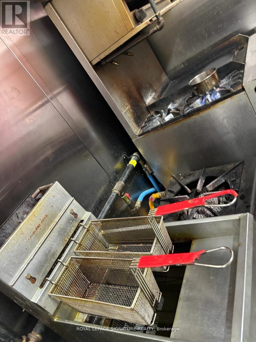 2a16 - 7215 Goreway Drive, Mississauga, Ontario  L4T 0B4 - Photo 4 - W12941564