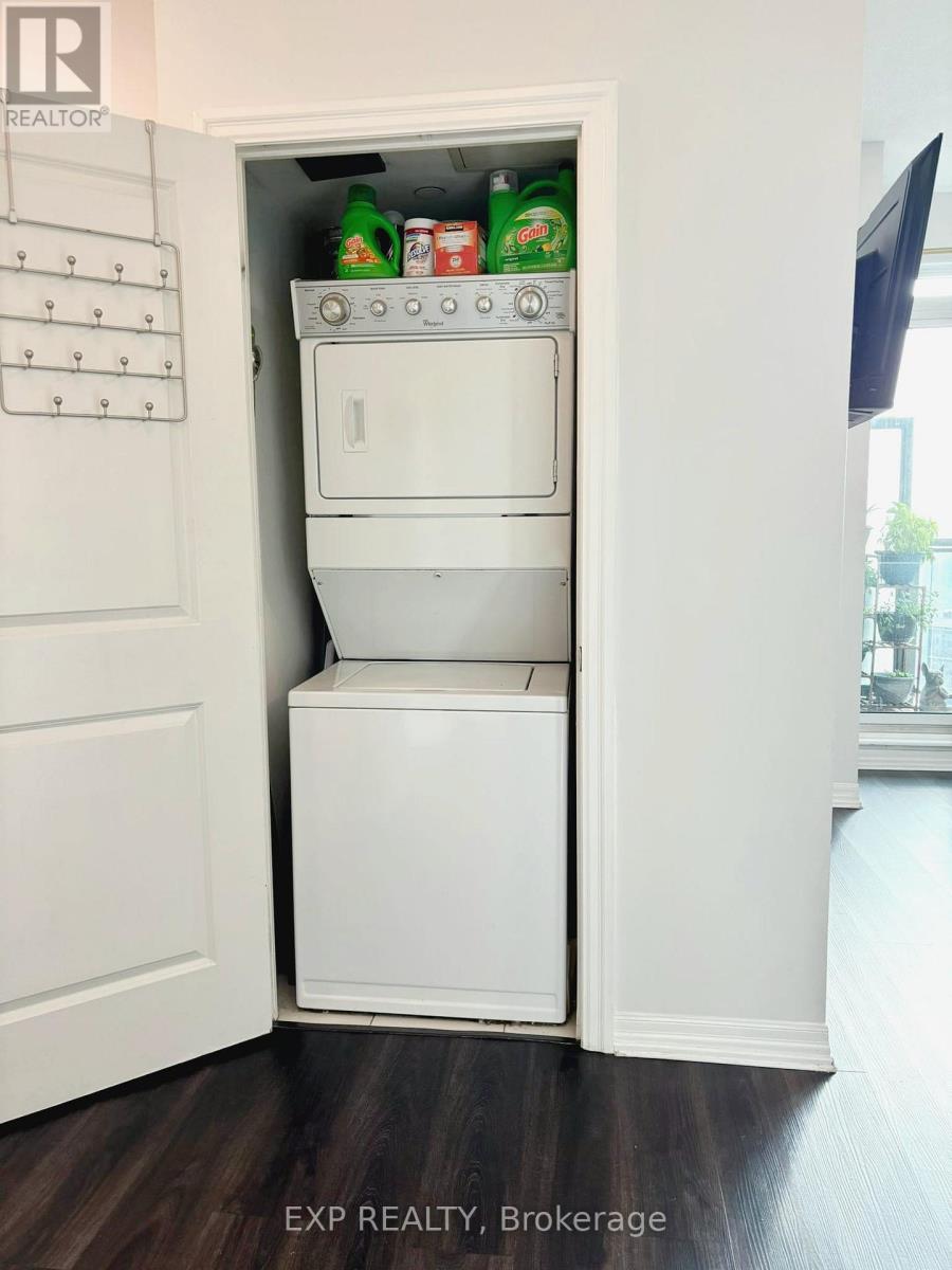 1201 - 80 Esther Lorrie Drive, Toronto, Ontario  M9W 0C6 - Photo 15 - W12941578