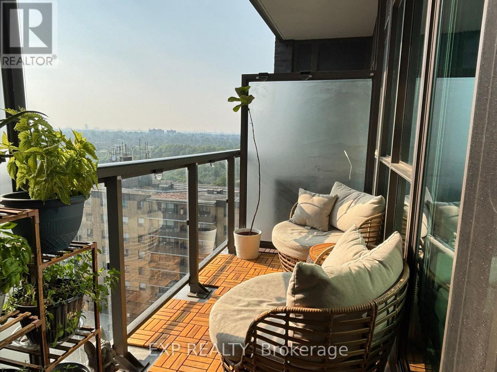 1201 - 80 Esther Lorrie Drive, Toronto, Ontario  M9W 0C6 - Photo 9 - W12941578