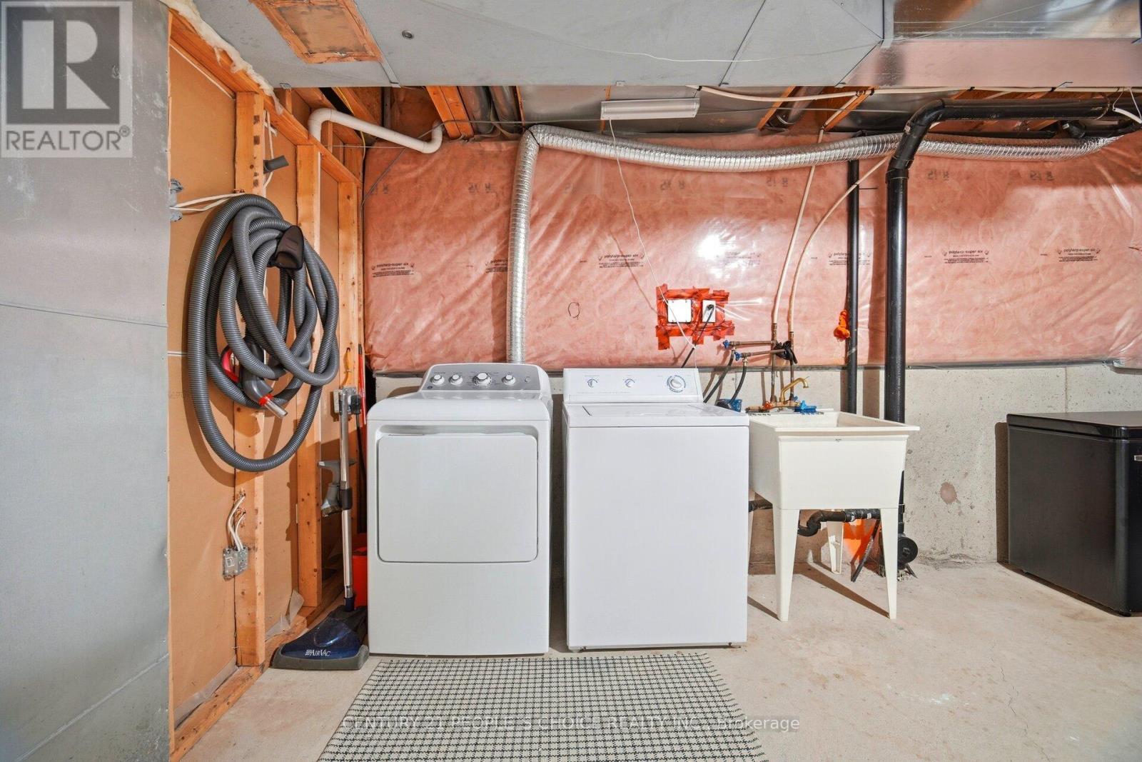 157 Panton Trail E, Milton, Ontario  L9T 6K2 - Photo 38 - W12941592