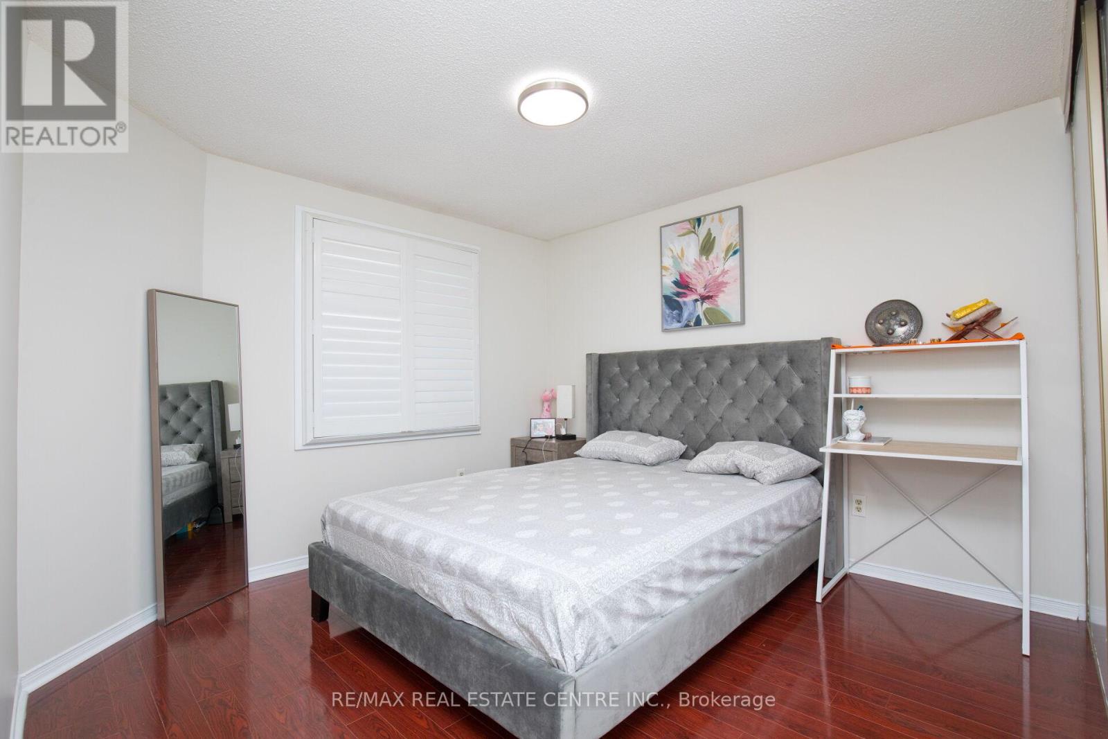 34 Smithers Crescent, Brampton, Ontario  L6Y 3K8 - Photo 35 - W12941596