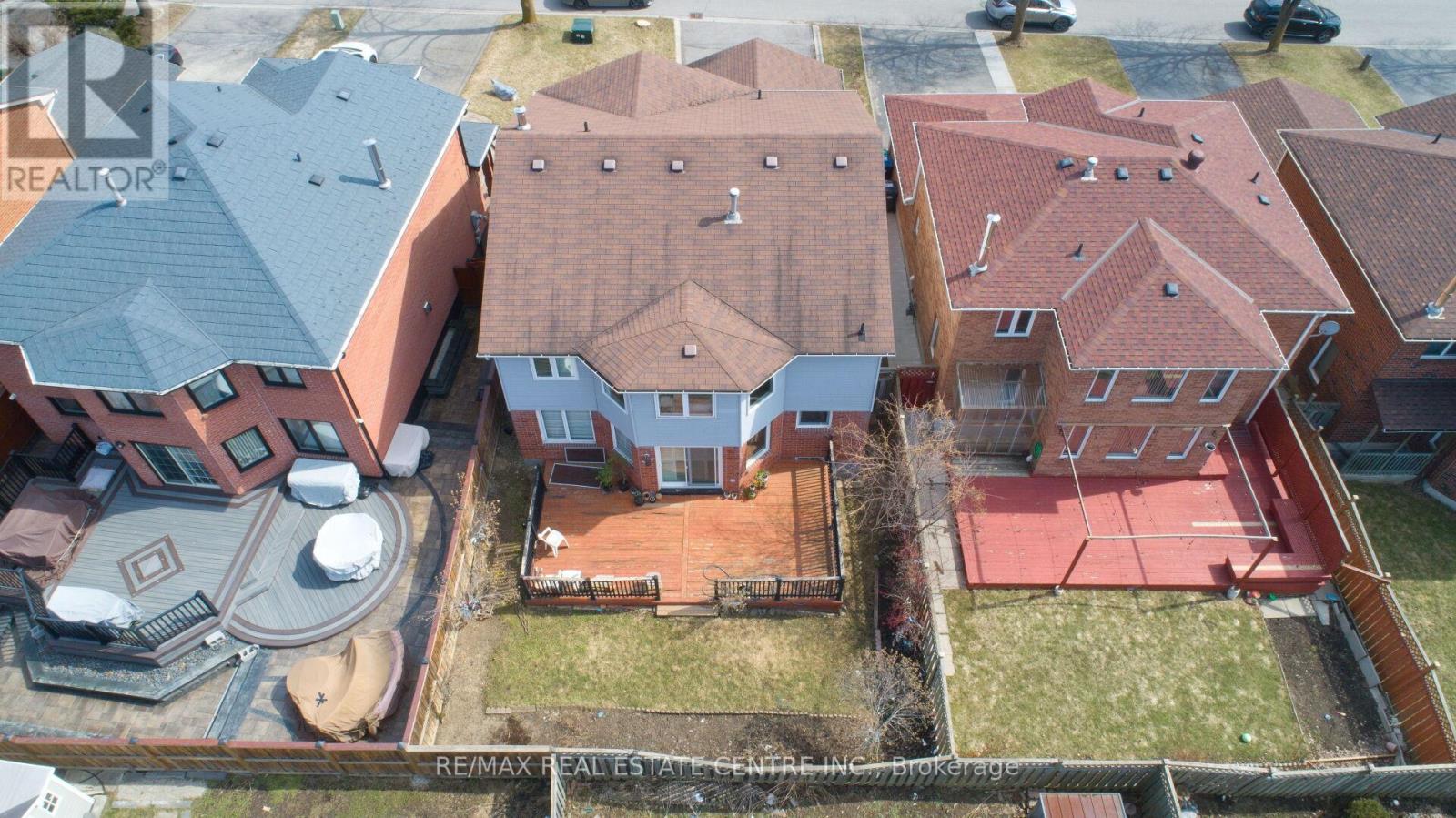 34 Smithers Crescent, Brampton, Ontario  L6Y 3K8 - Photo 42 - W12941596