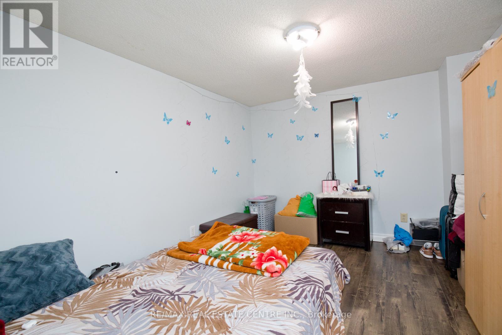 34 Smithers Crescent, Brampton, Ontario  L6Y 3K8 - Photo 46 - W12941596