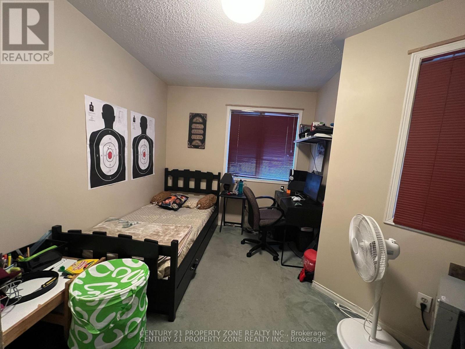 3242 Tortola Court, Mississauga, Ontario  L5N 7C4 - Photo 11 - W12941648