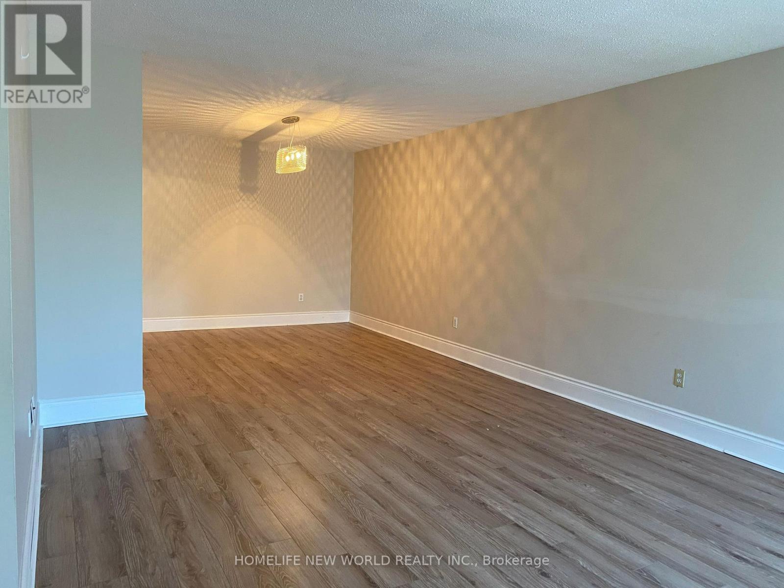 151 Chalfield Lane, Mississauga, Ontario  L4Z 1K9 - Photo 3 - W12941690