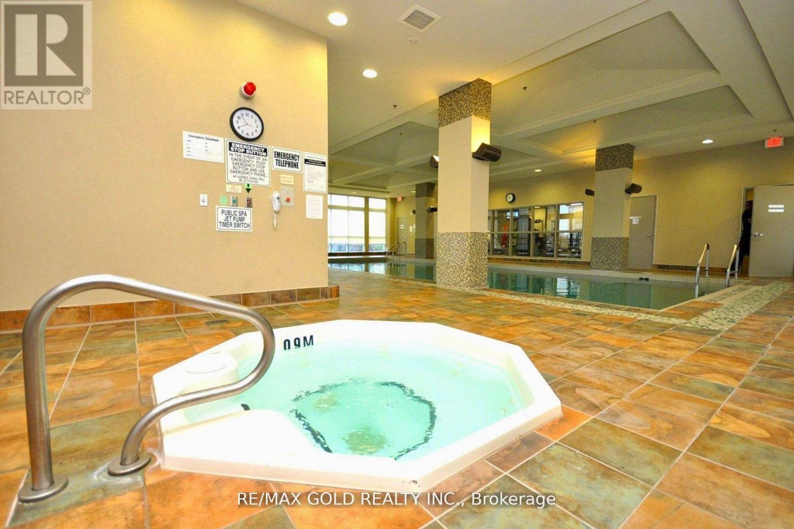 2508 - 335 Rathburn Road W, Mississauga, Ontario  L5B 0C8 - Photo 28 - W12941720