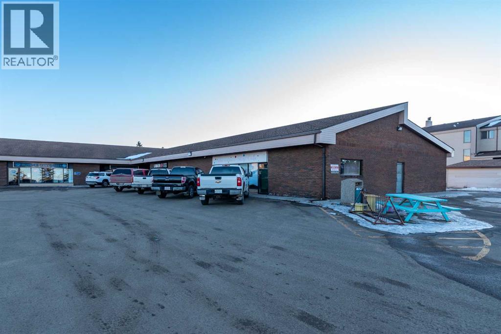 1, 5601 31 Street, Lloydminster, Alberta  T9V 2H3 - Photo 2 - A2289031