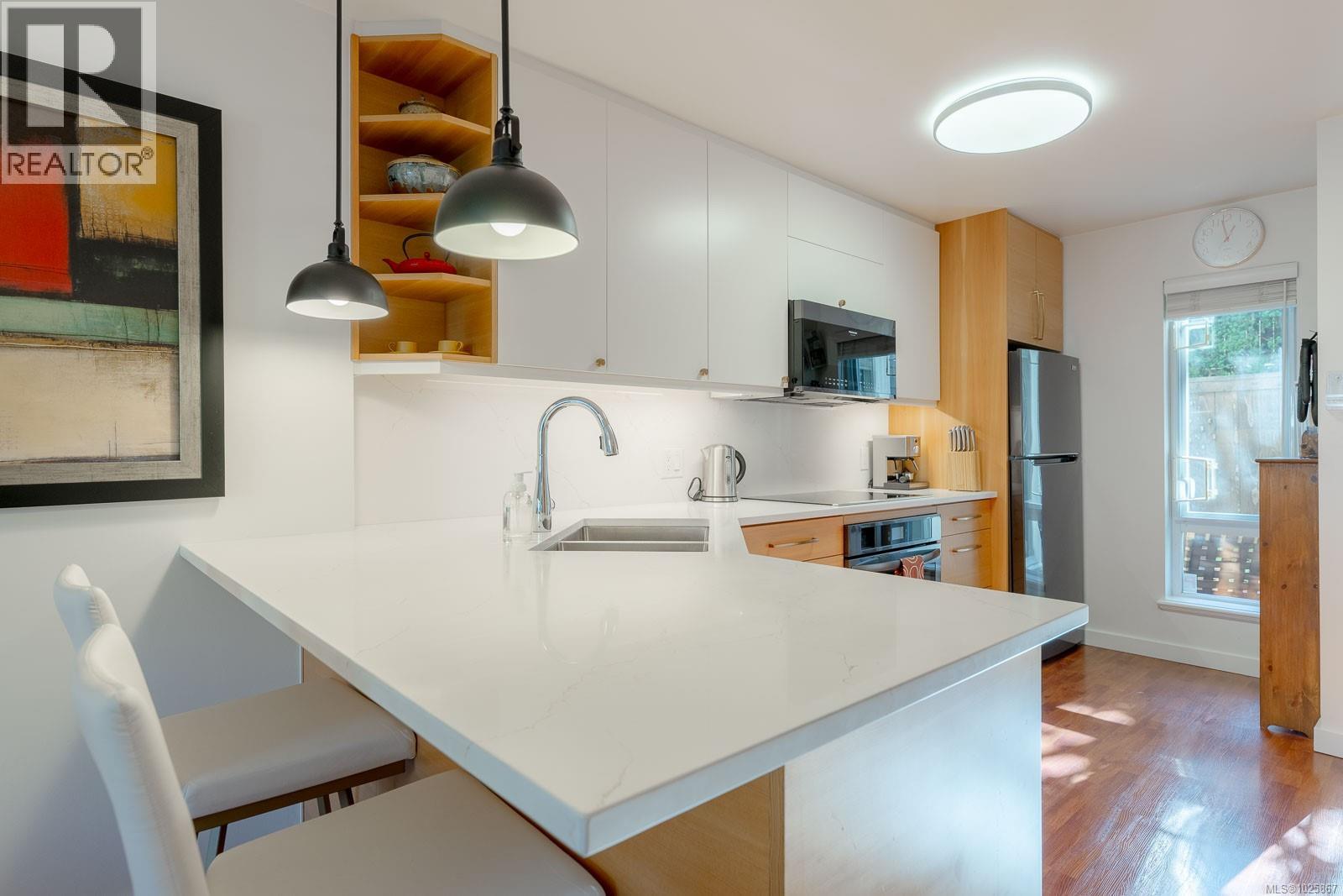 202 116 Queens Rd, Duncan, British Columbia  V9L 2W6 - Photo 8 - 1025867