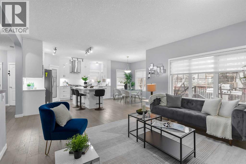 1409 Kings Heights Boulevard SE, Airdrie, Alberta  T4A 0A1 - Photo 4 - A2275325