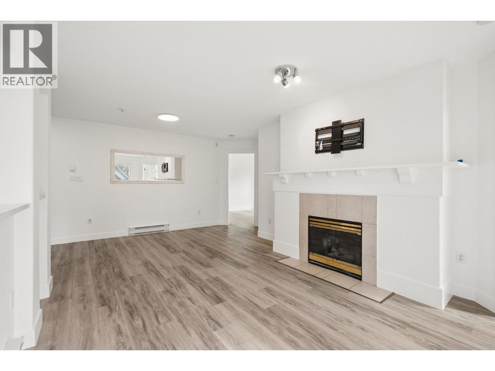 306 5500 Lynas Lane, Richmond, British Columbia  V7C 5R5 - Photo 7 - R3105349