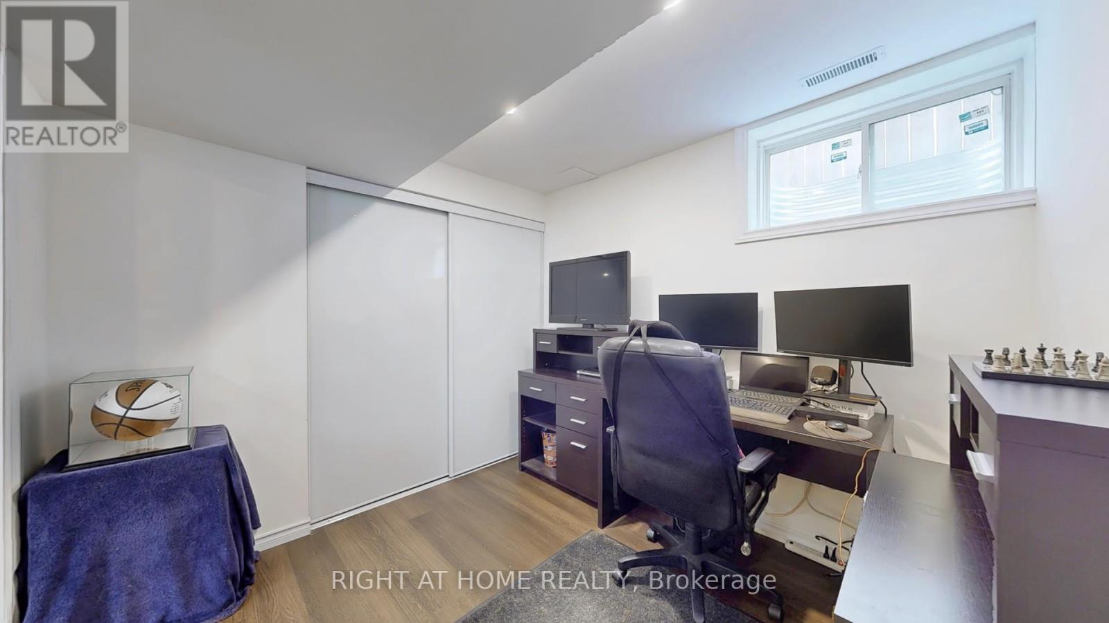 751 Blackacres Boulevard, London North, Ontario  N6G 0J1 - Photo 37 - X12941574