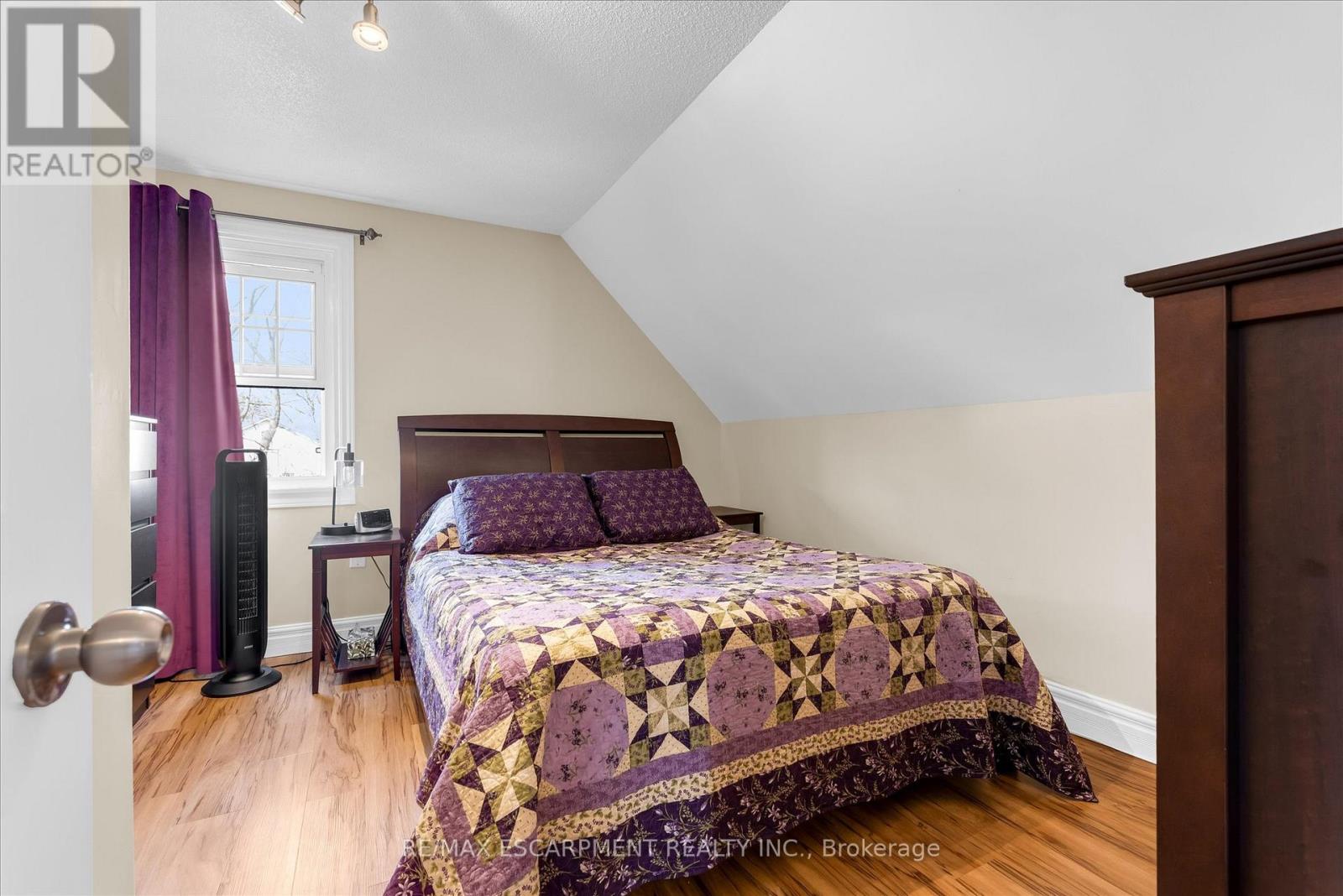 3924 Fletcher Avenue, Lincoln, Ontario  L0R 2C0 - Photo 13 - X12941600