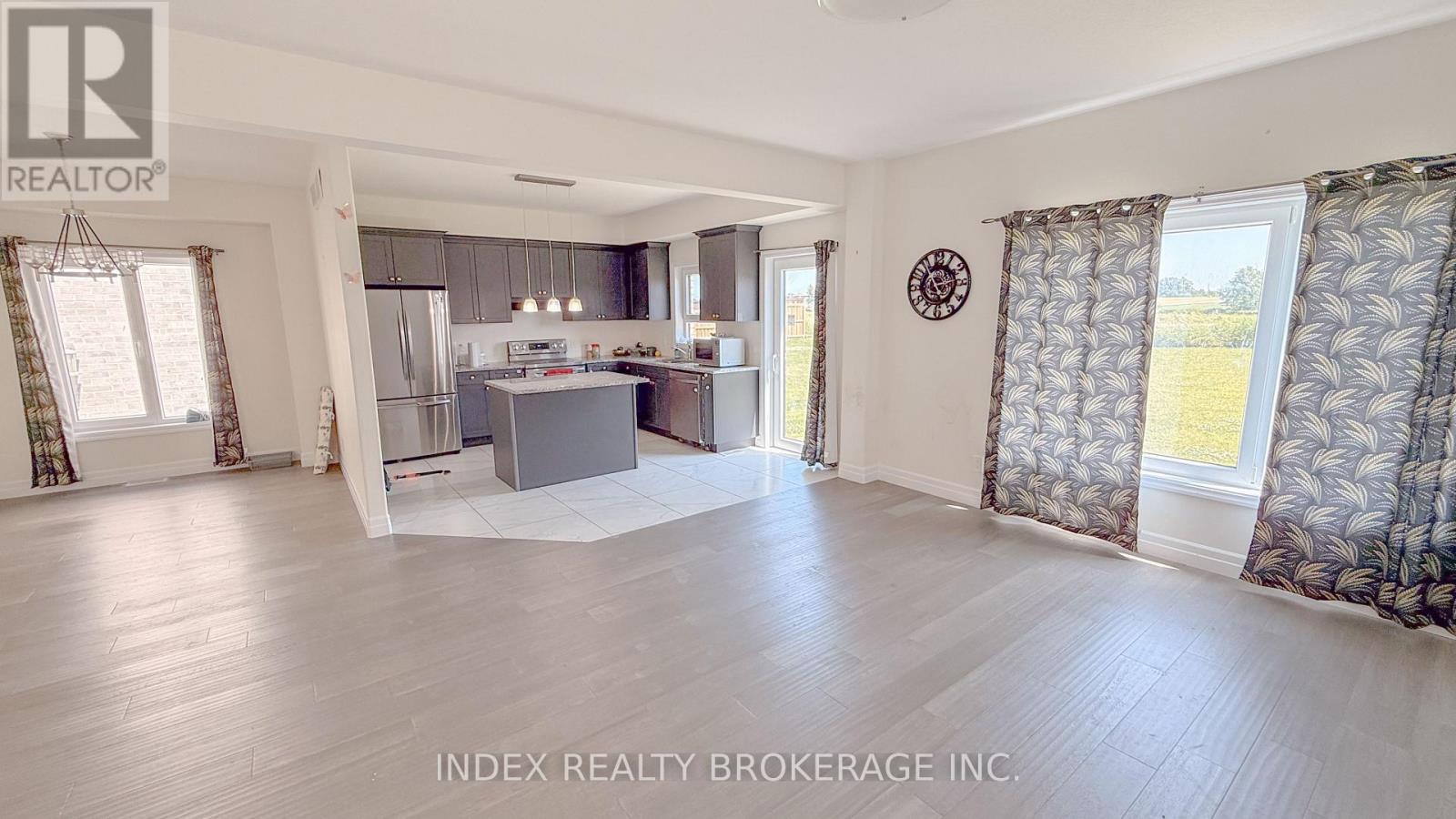 89 Grandville Circle E, Brant, Ontario  N3L 0A4 - Photo 7 - X12941696