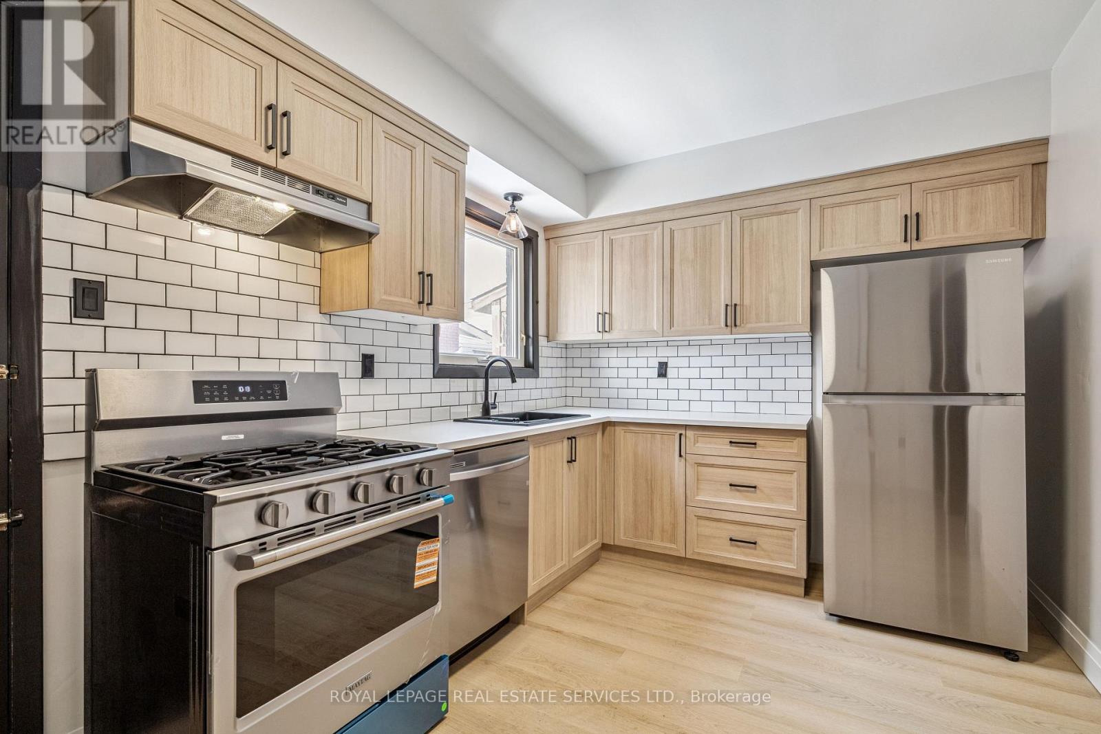 83 Barnesdale Avenue N, Hamilton, Ontario  L8L 6S2 - Photo 14 - X12941706