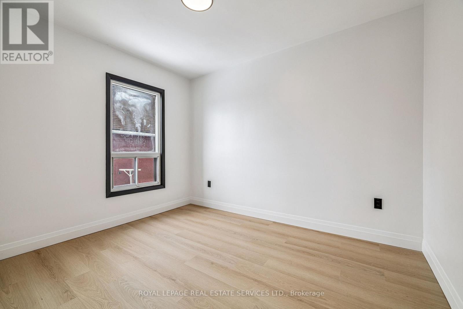 83 Barnesdale Avenue N, Hamilton, Ontario  L8L 6S2 - Photo 23 - X12941706