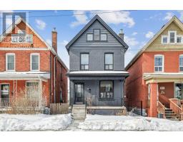 83 BARNESDALE AVENUE N, Hamilton, Ontario
