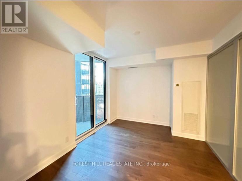 501 - 30 Tretti Way, Toronto, Ontario  M3H 0E3 - Photo 5 - C12814518