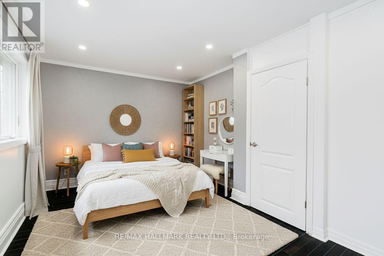 106 Willow Avenue, Toronto, Ontario  M4E 3K3 - Photo 19 - E12834846