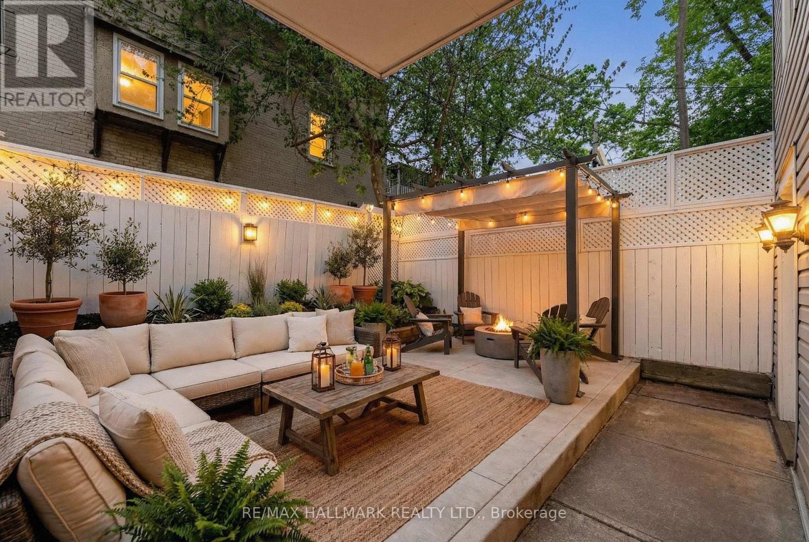 106 Willow Avenue, Toronto, Ontario  M4E 3K3 - Photo 38 - E12834848