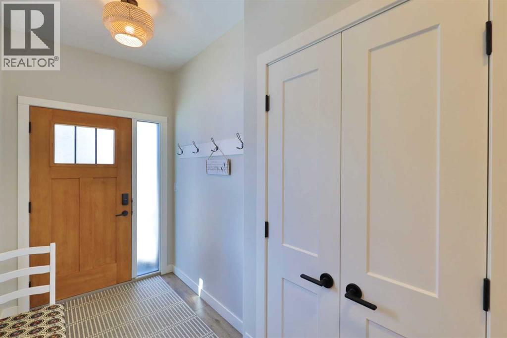 351 Elizabeth Avenue, Nordegg, Alberta  T0M 2H0 - Photo 4 - A2284009