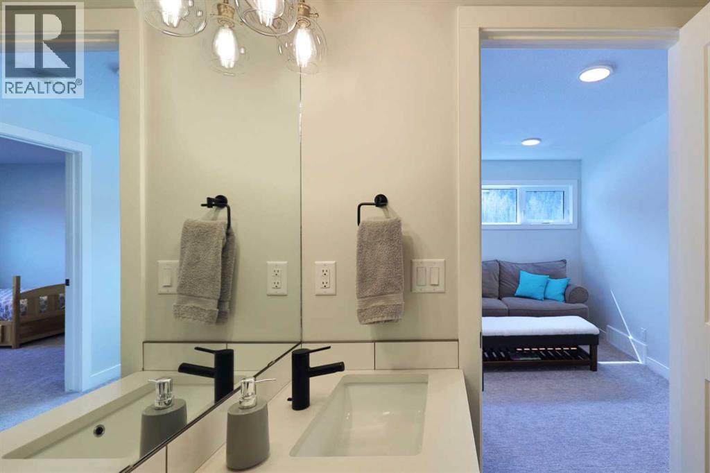 351 Elizabeth Avenue, Nordegg, Alberta  T0M 2H0 - Photo 41 - A2284009