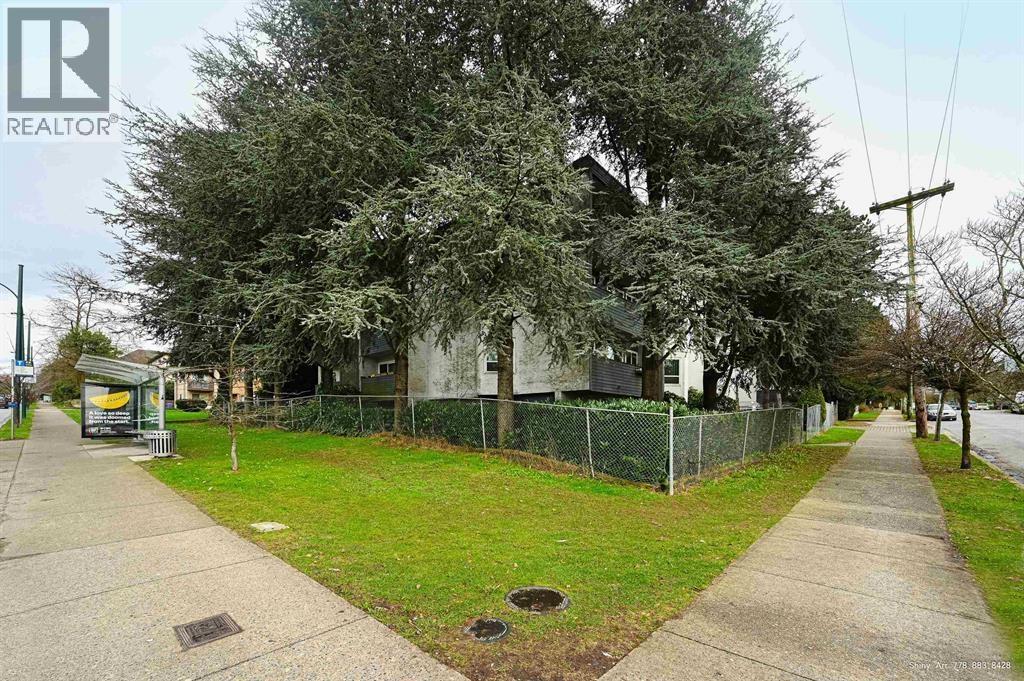 406 16 Lakewood Drive, Vancouver, British Columbia  V5L 4L1 - Photo 15 - R3105118