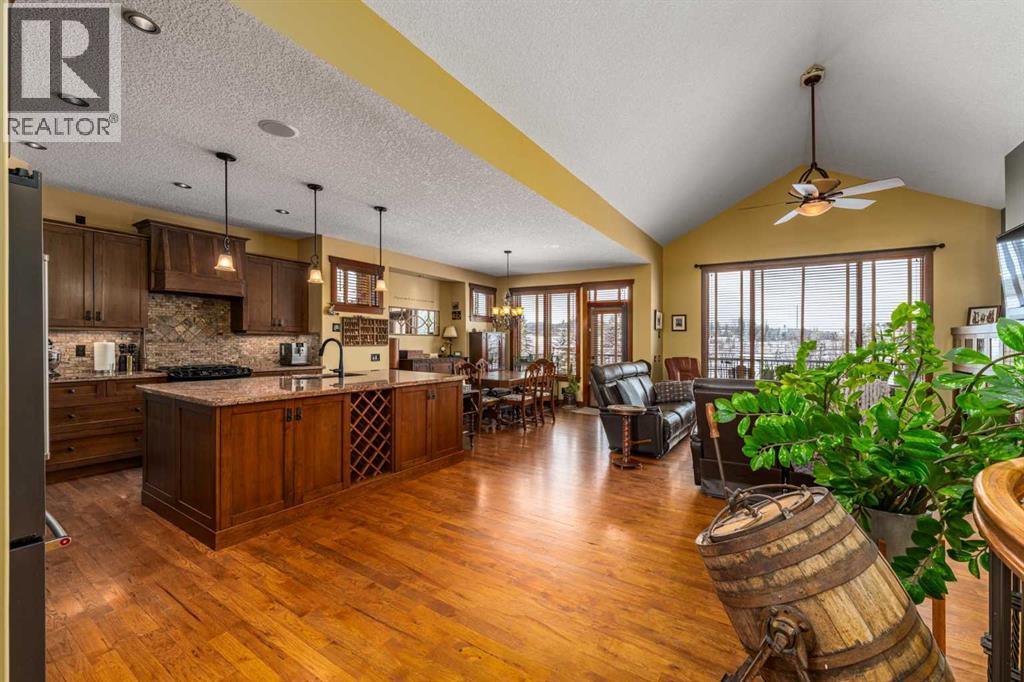 176006 174 Avenue W, Rural Foothills County, Alberta  T1S 0Z9 - Photo 10 - A2295180