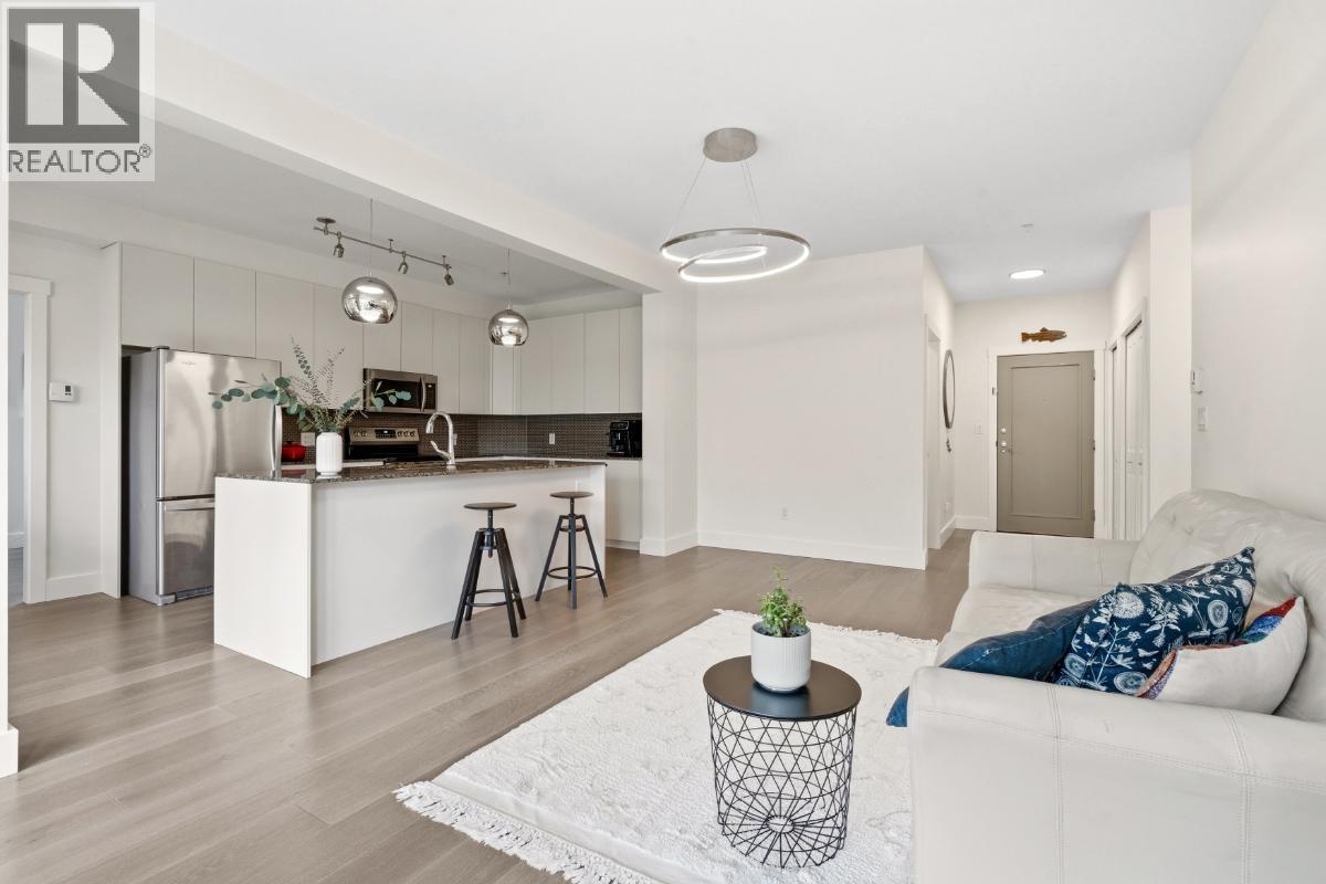 210 6268 Eagles Drive, Vancouver, British Columbia  V6T 0A2 - Photo 3 - R3105609