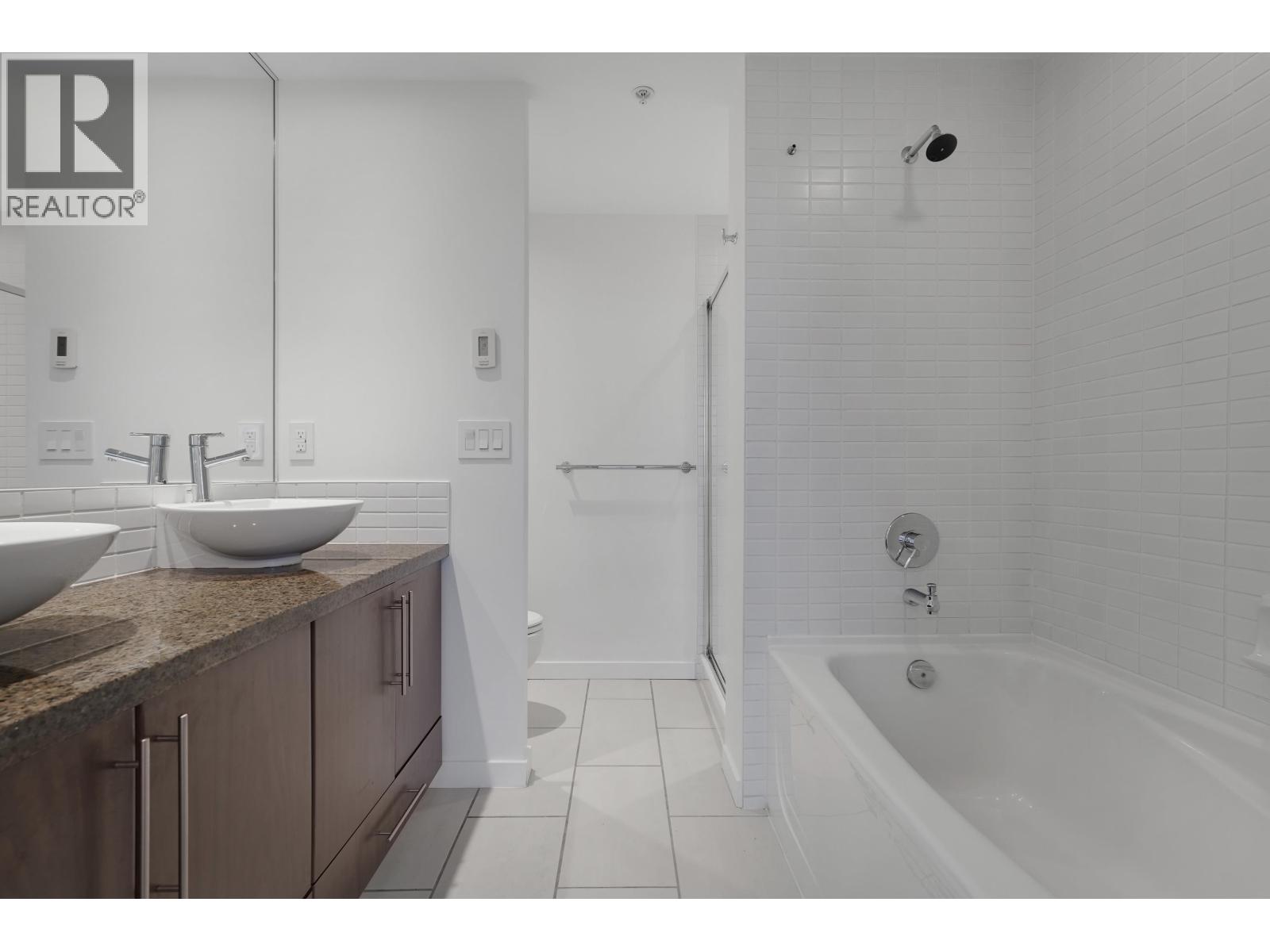 2404 1225 Richards Street, Vancouver, British Columbia  V6B 1E6 - Photo 17 - R3105636