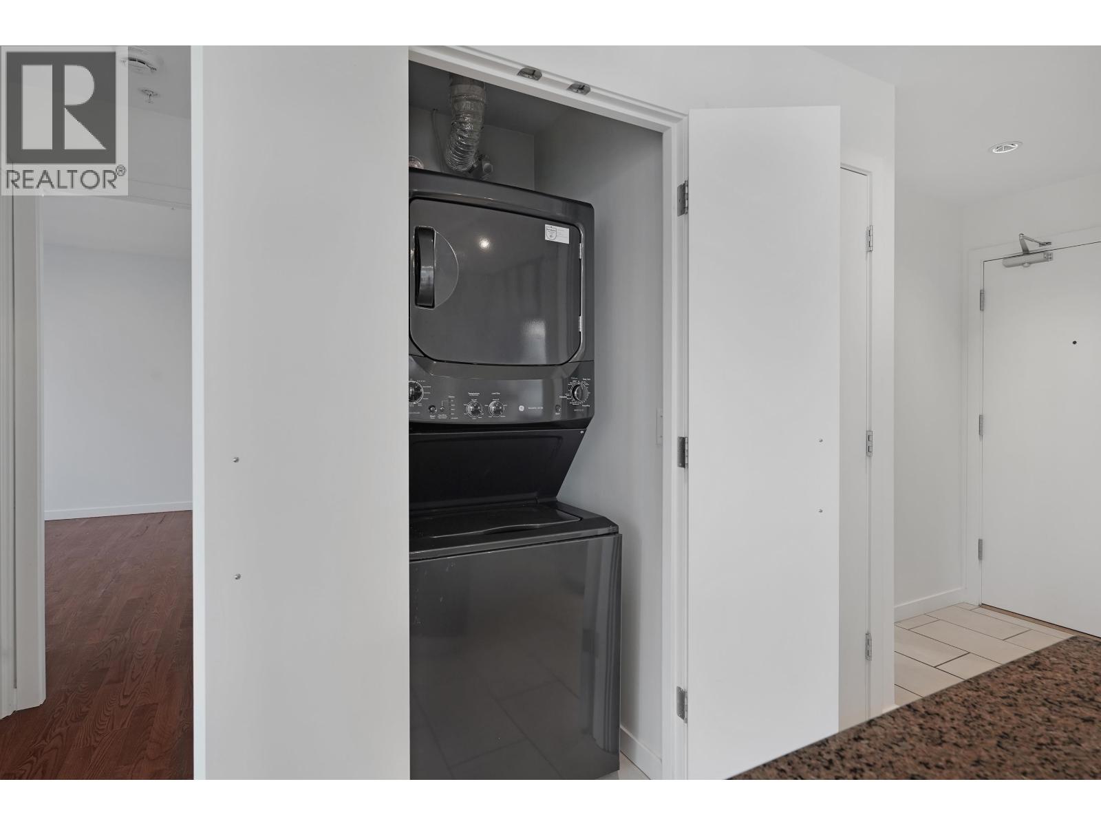 2404 1225 Richards Street, Vancouver, British Columbia  V6B 1E6 - Photo 20 - R3105636