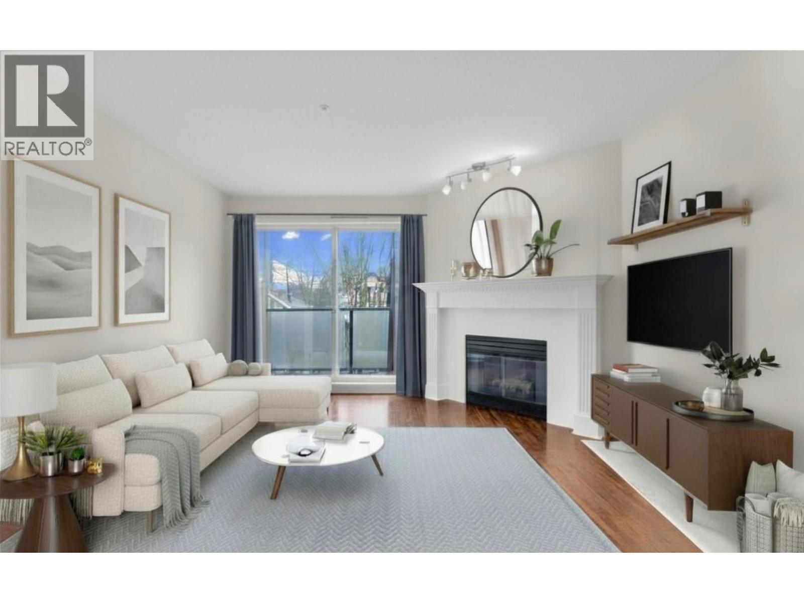 307 876 W 16th Avenue, Vancouver, British Columbia  V5Z 1T1 - Photo 1 - R3105637