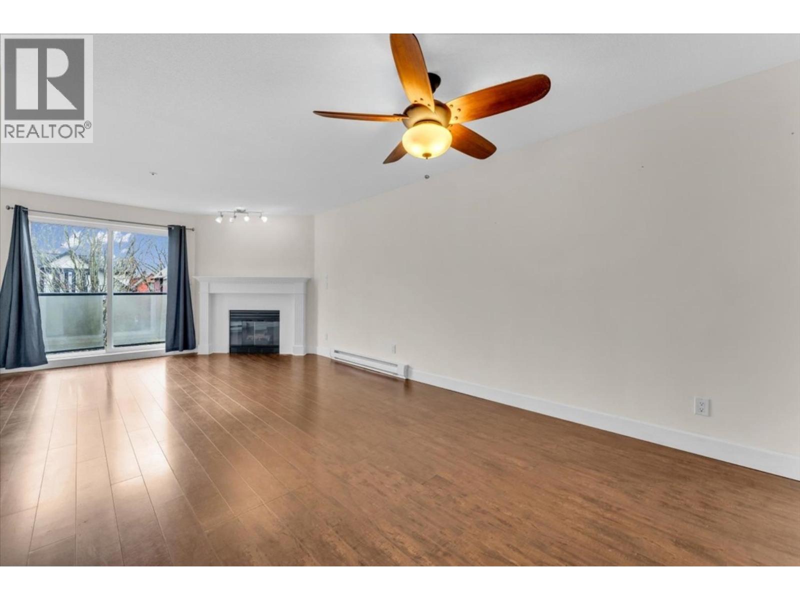 307 876 W 16th Avenue, Vancouver, British Columbia  V5Z 1T1 - Photo 5 - R3105637