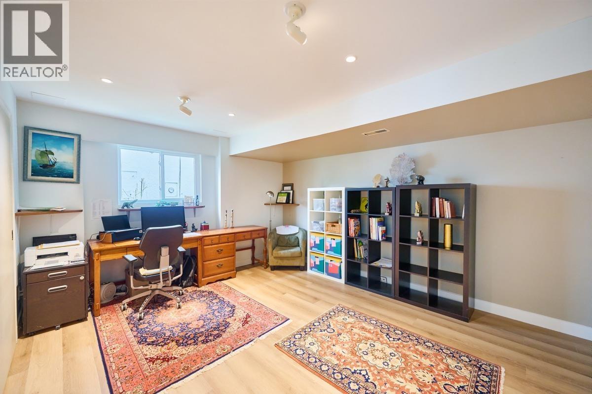 809 Seymour Boulevard, North Vancouver, British Columbia  V7J 3S7 - Photo 19 - R3105616