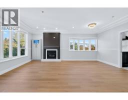 <div class="price">$2,388,000</div> 392 E 63rd Avenue, Vancouver<br><div style="margin-bottom:8px;"><small>Multiple Realty Ltd.</small></div><div class='bed_bath'>7 Bed | 4 Bath</div>