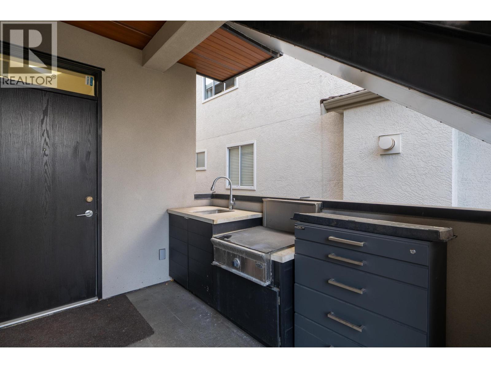 117 W 26th Avenue, Vancouver, British Columbia V5Y 2J6 - Photo 34 - R3105653