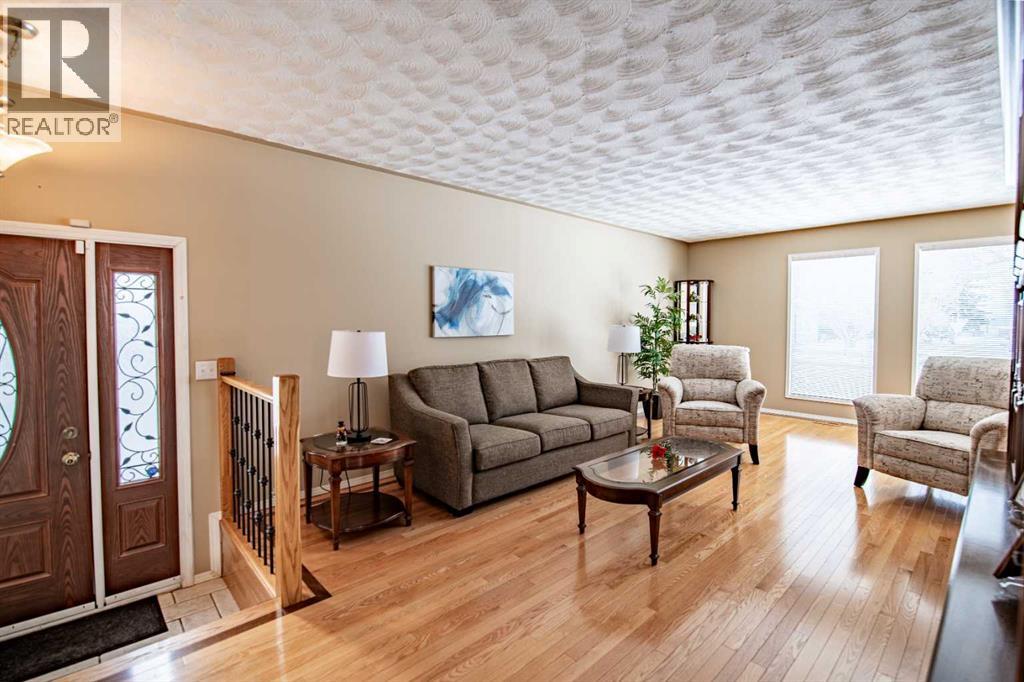 5333 57 Avenue, Rocky Mountain House, Alberta  T4T 1M7 - Photo 4 - A2289765