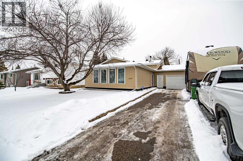 5333 57 Avenue, Rocky Mountain House, Alberta  T4T 1M7 - Photo 2 - A2289765